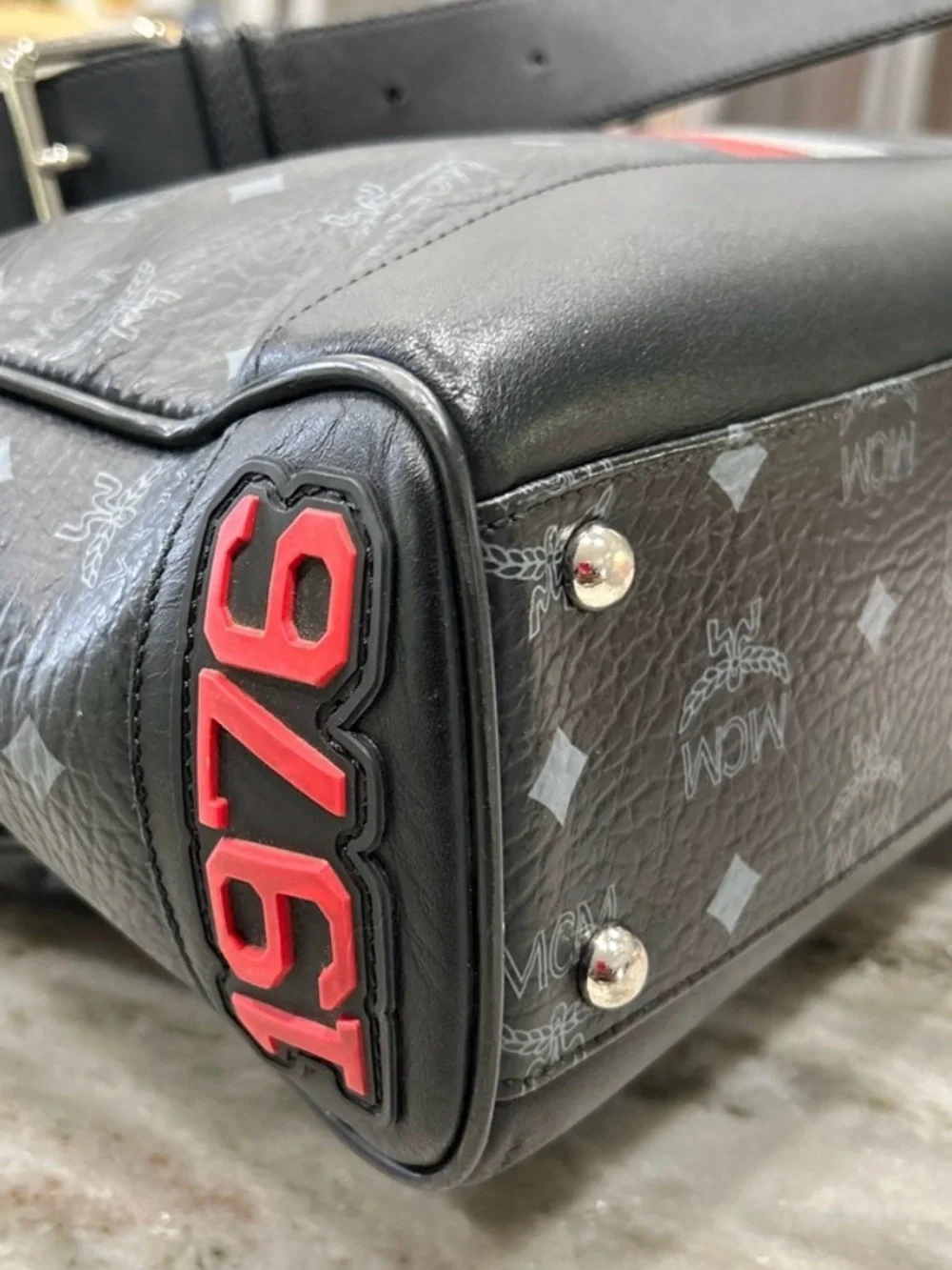 💯 Limited -edition MCM Visetos 